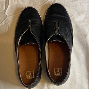 Frye Black Leather Dylan Moto Zip Slip On Sneaks 10m